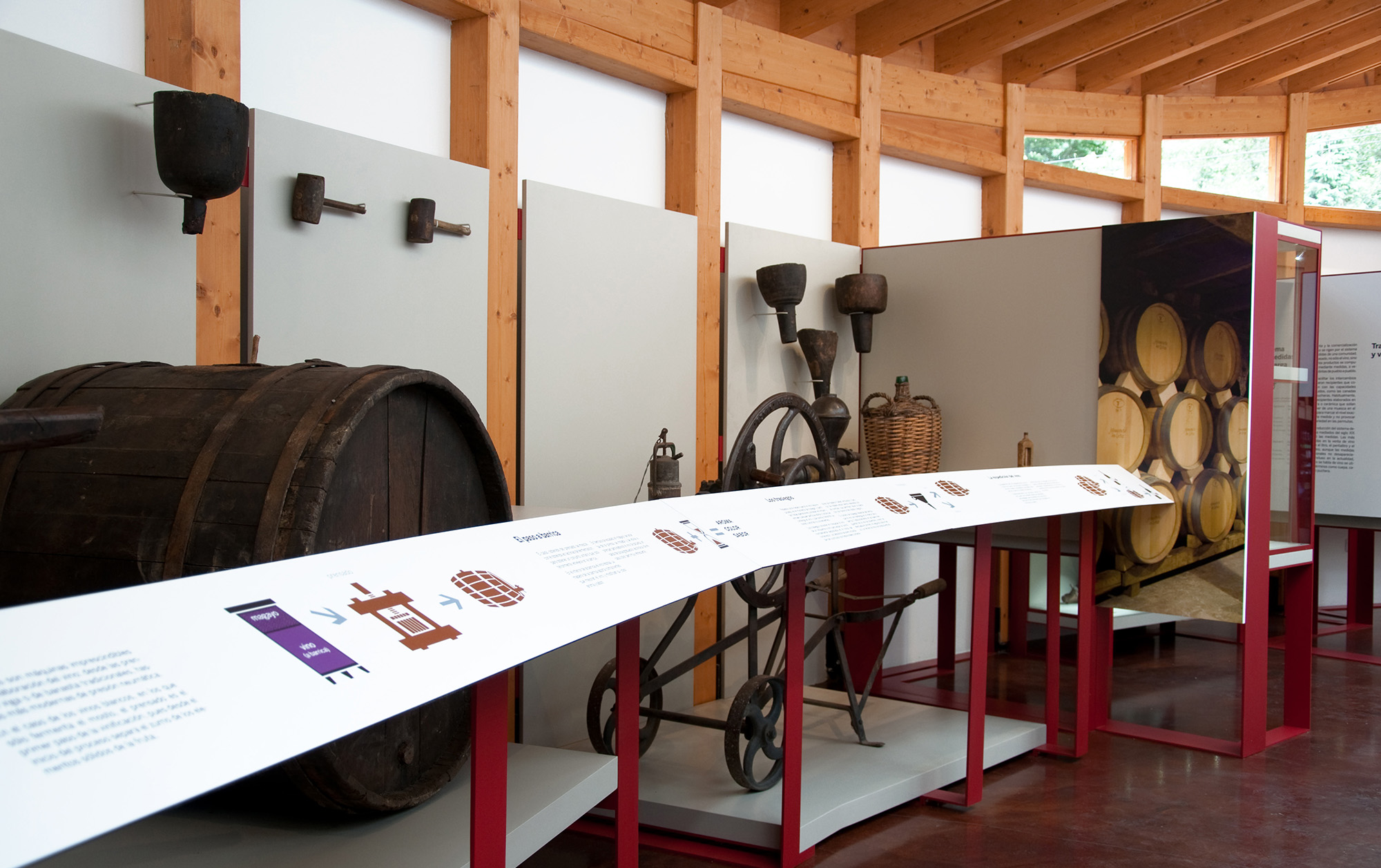 jorge_lorenzo_museo_del_vino_cangas_de_narcea_11