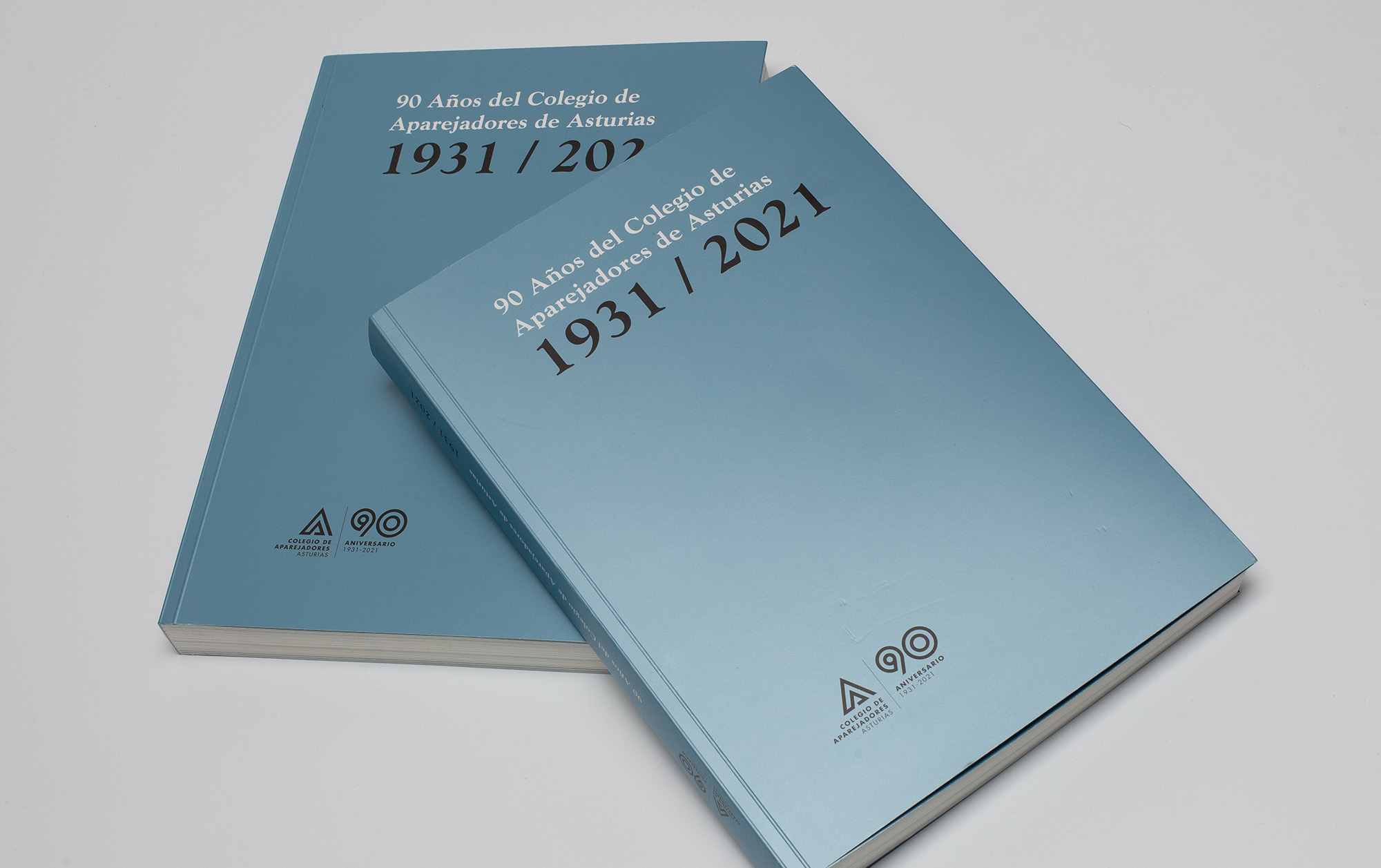 jorge_lorenzo_diseno_imagen_colegio_aparejadores_asturias_07